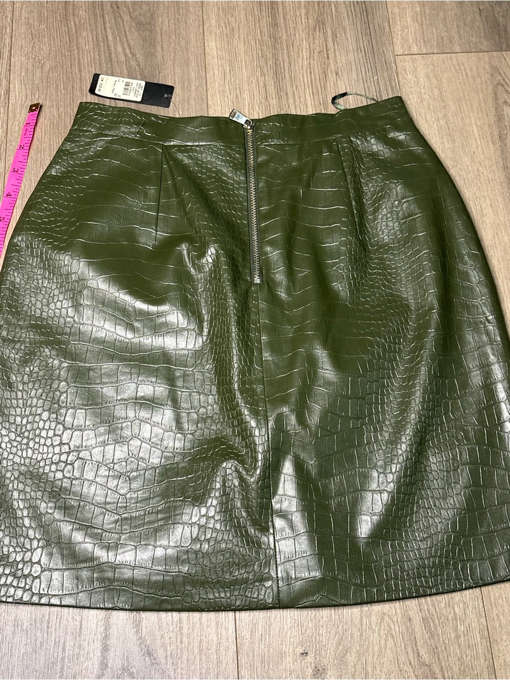 River Island Olive Green Faux Croc Mini Skirt - Picture 8 of 11